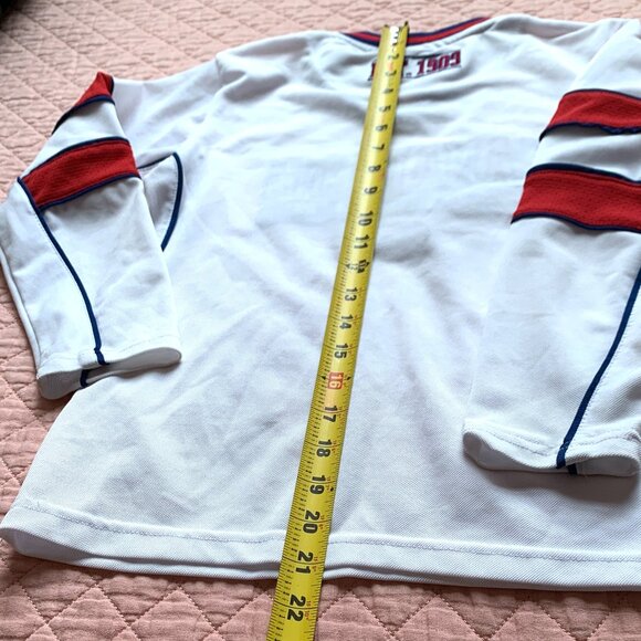 NHL - Montreal Canadiens White Long-Sleeve NHL Top - Kids Small - Picture 11 of 14